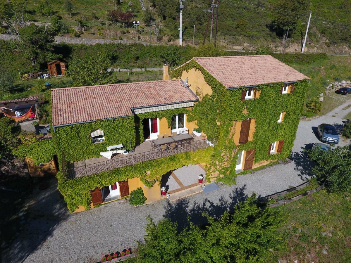 A Pianella Hotell Castirla Exteriör bild